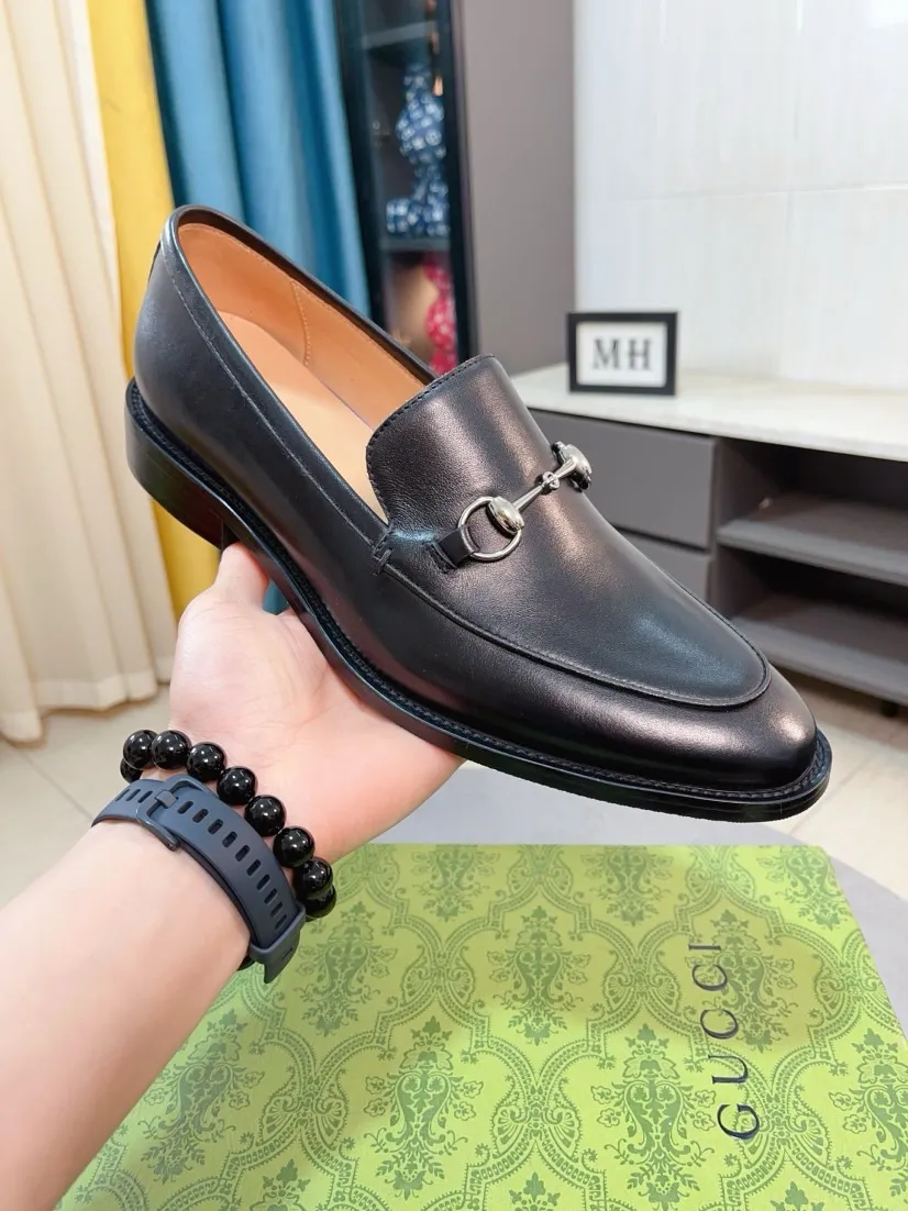 Men's Men's Shoes 💰520🌹🌹【GUCCI】The most popular classic Gucci leather shoes. Synchronized with the official website, the upper is made of Italian first-layer cowhide ➕cowhide lining, with unique brand and unique craftsmanship. Highlighting the hot style of the new year. Stop hesitating, stop wandering, get it now. Number: 38--44